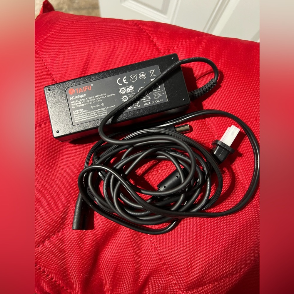 Taifu Ac Adapter